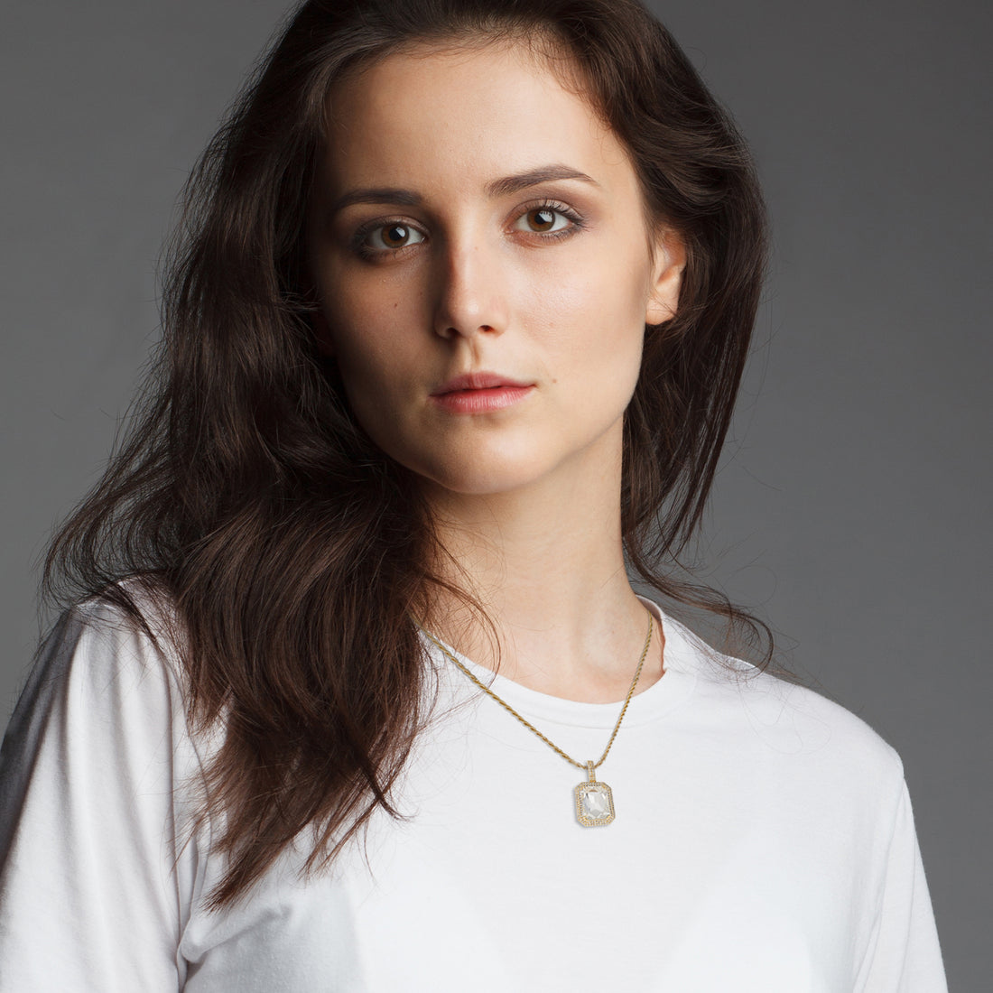 7 Ways to Coordinate Jewelry with Your Outfit