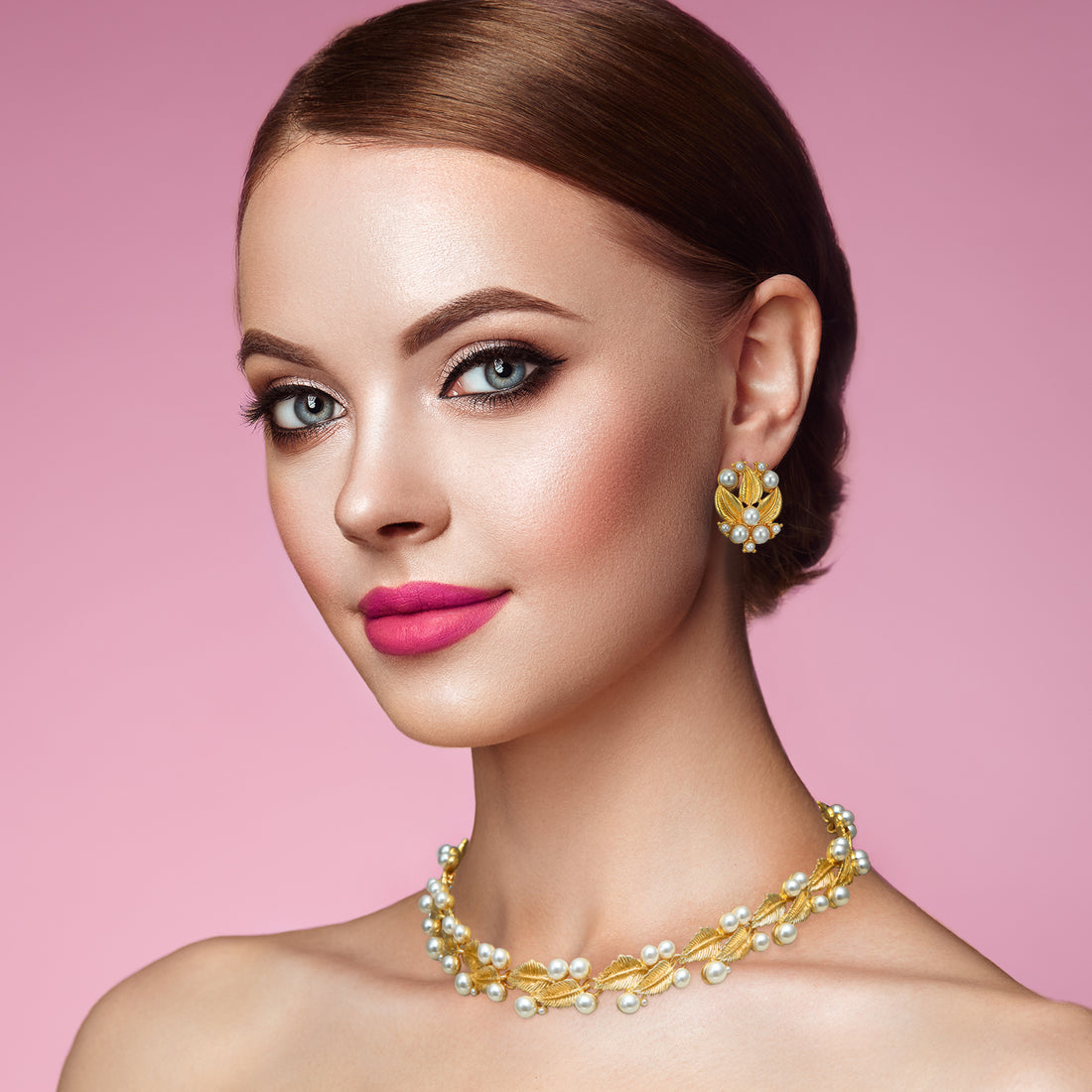 How do I match my face shape with earrings?