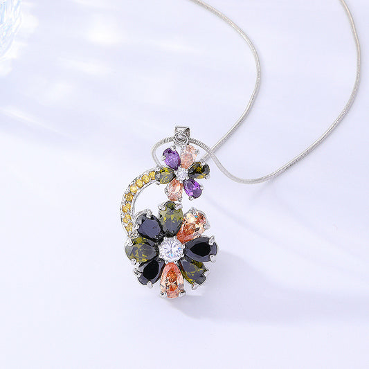 Flower Pendant Necklaces For Women
