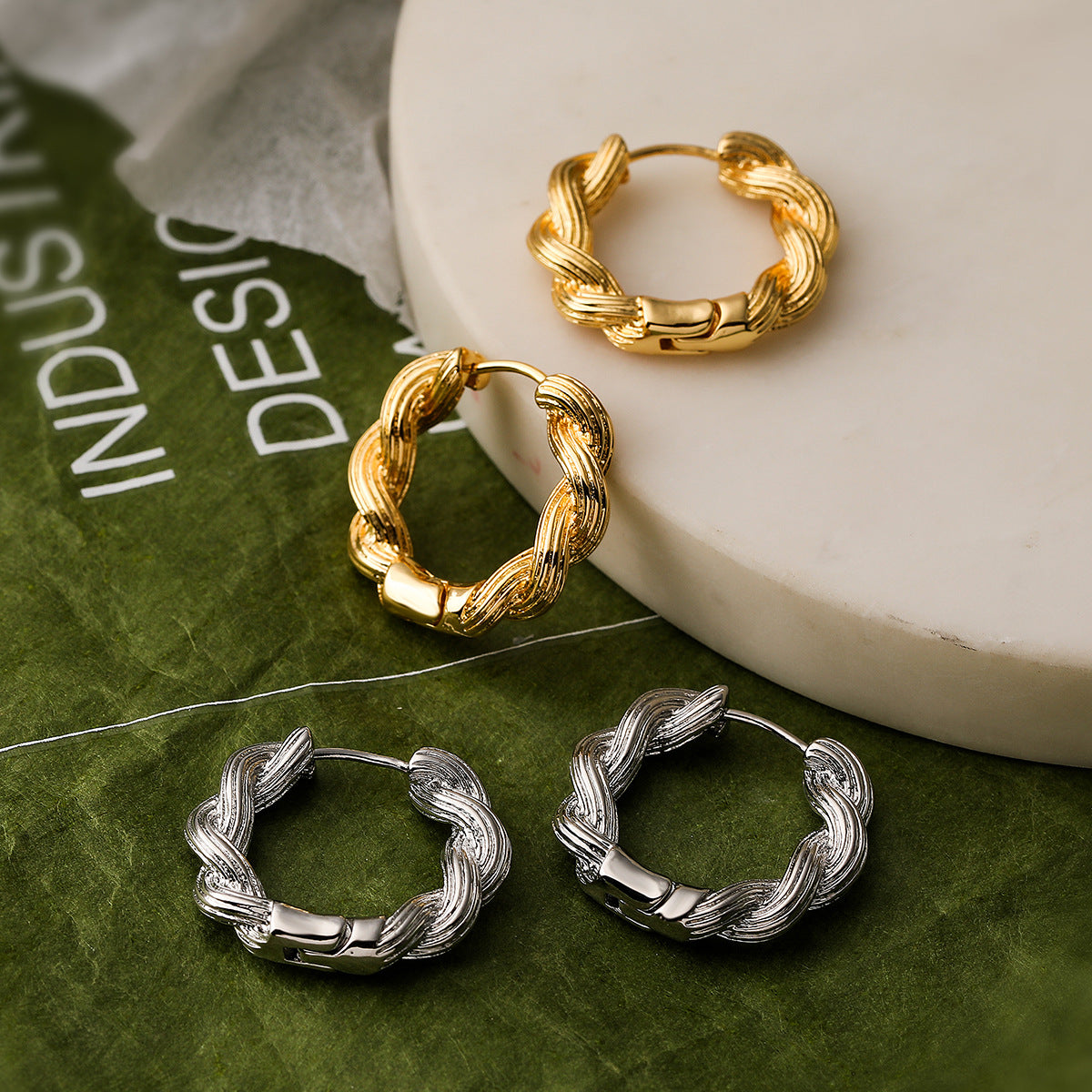 SIsslia European and American Fashion Jewelry Double-Layer Gold-Plated Stainless Steel Solid Ear Earrings Gold Titanium