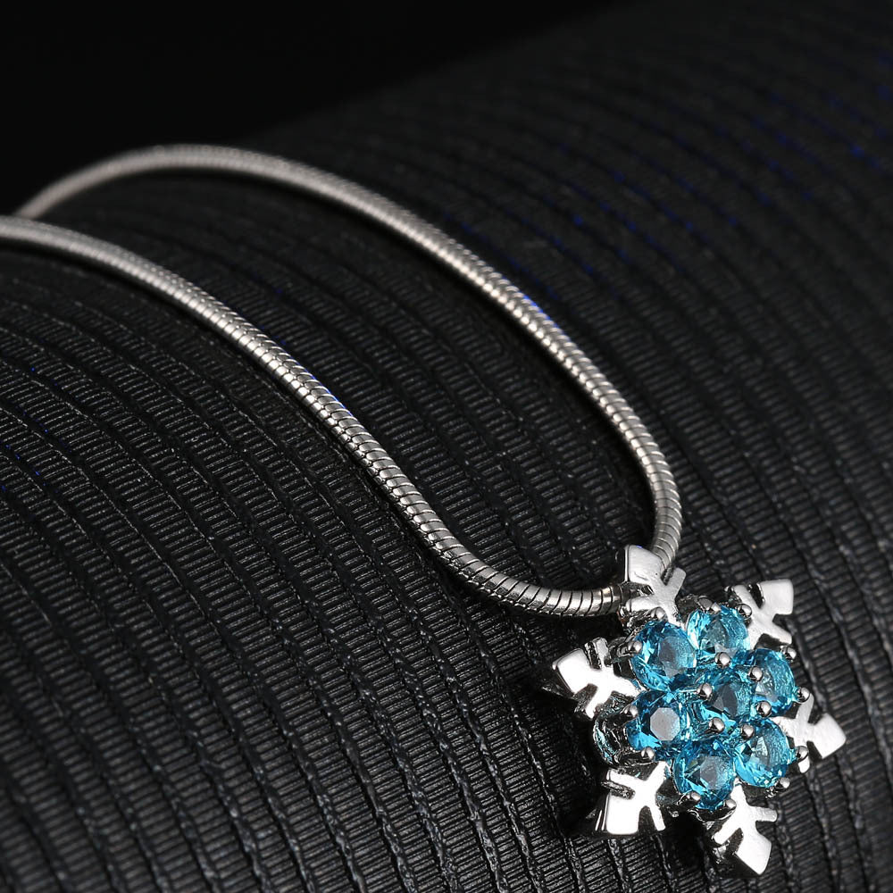 Snowflake Pendant Necklace