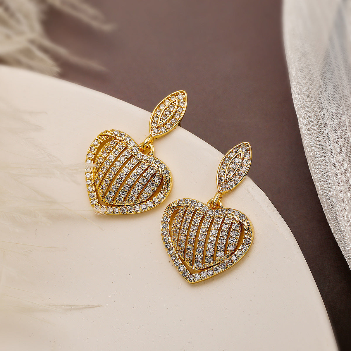 Sisslia High Quality Heart Earrings 2024 Trend Diamond Earrings For Women Rhinestone Drop Earrings for Women