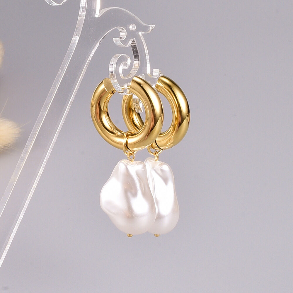 SISSLIA Hot Selling Removable Chunky Hoop Earrings With Irregular Baroque Pearl Charm Stainless Steel Gold Plated Hoop Earrings