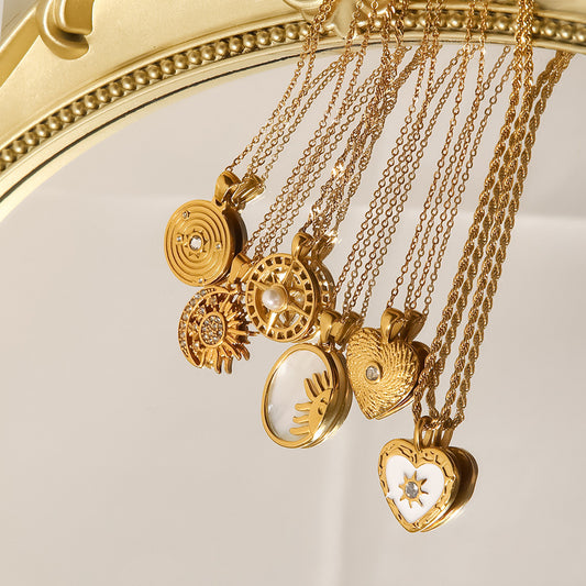 Sisslia Vintage 18K Gold Stainless Steel Various Style Natural Shell Heart Sun Moon Round Coin Medallion Pendant Necklaces