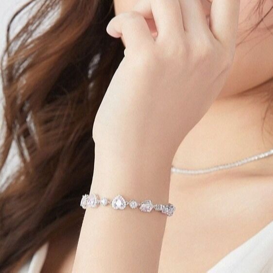 SISSLIA New Fashion Sweet Pink Love Heart Zircon Silver Color Bracelets for Women Exquisite Lovely Hiphop Jewelry Birthday Gifts