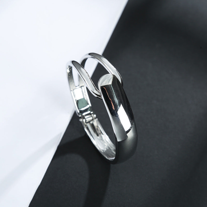 Sisslia Hot Sale Fashion Metal Copper Gold Cuff Bangle Adjustable Jewelry Hinge Bangle For Woman