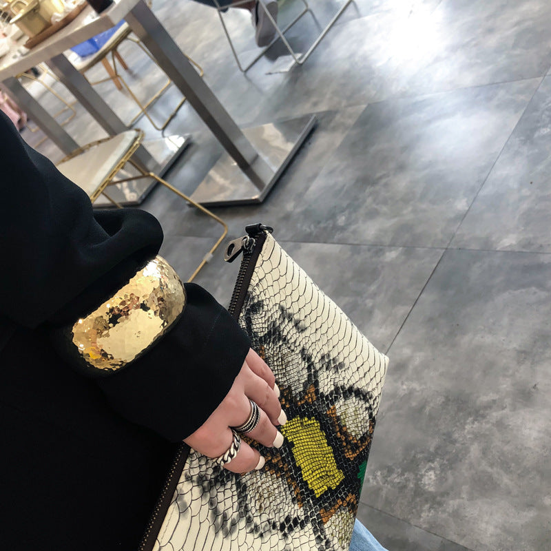 Sisslia Wholesale Women Fashion Alloy Bangle Europe and America Exaggerated Wide Bangle For Women