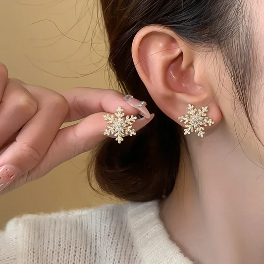 SISSLIA Elegant Snowflake Stud Earrings for Women Fashion Xmas Tree Crystal Zircon Earring Girls Party Jewelry