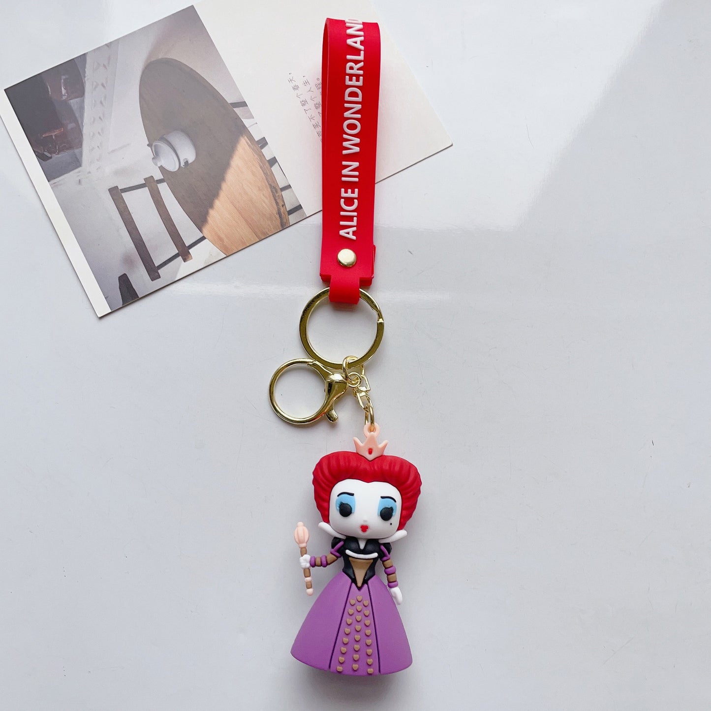 SISSLIA Cartoon Alice in Wonderland Cute Alice Mad Hatter Red Queen Action Model Key Chain Male And Female Bag Accessories