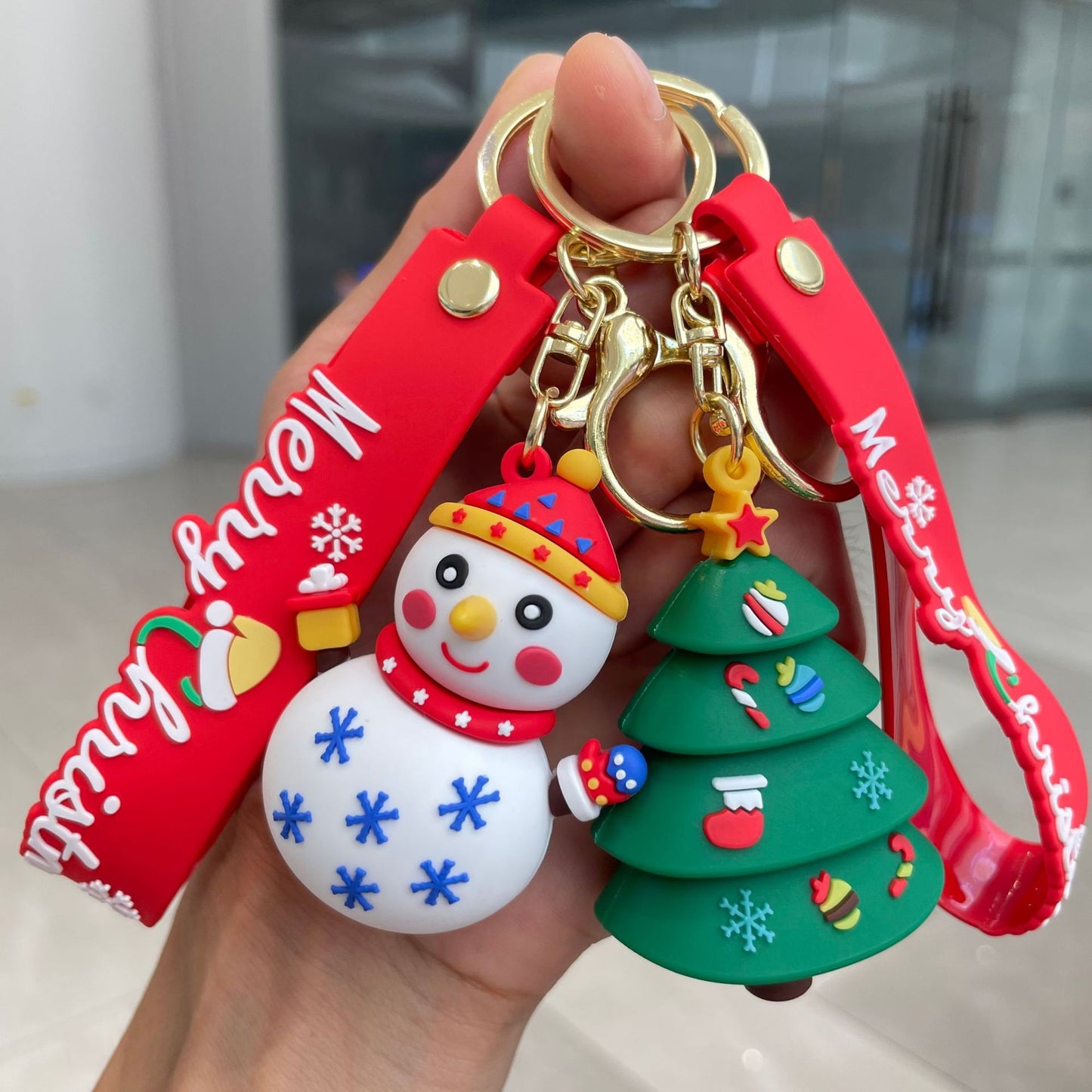 SISSLIA Creative 3D Christmas Doll Keychain Cartoon Santa Claus Snowman Elk Tree Pendant With Key Rings Kids Backpack Accessory