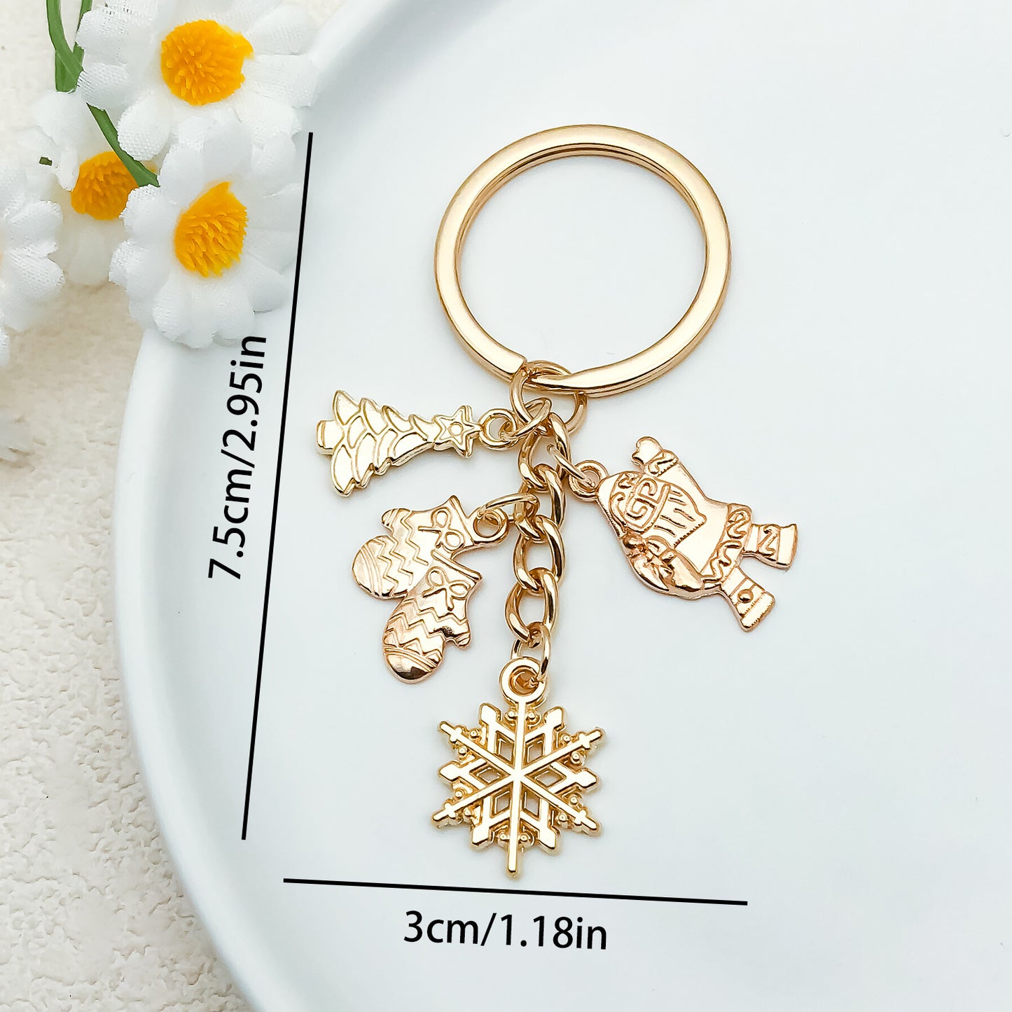 SISSLIA Cute Santa Claus Keychains Enamel Christmas Tree Wreath Keyrings Festival Gifts for Women Men Handbag Pendants Key Chains