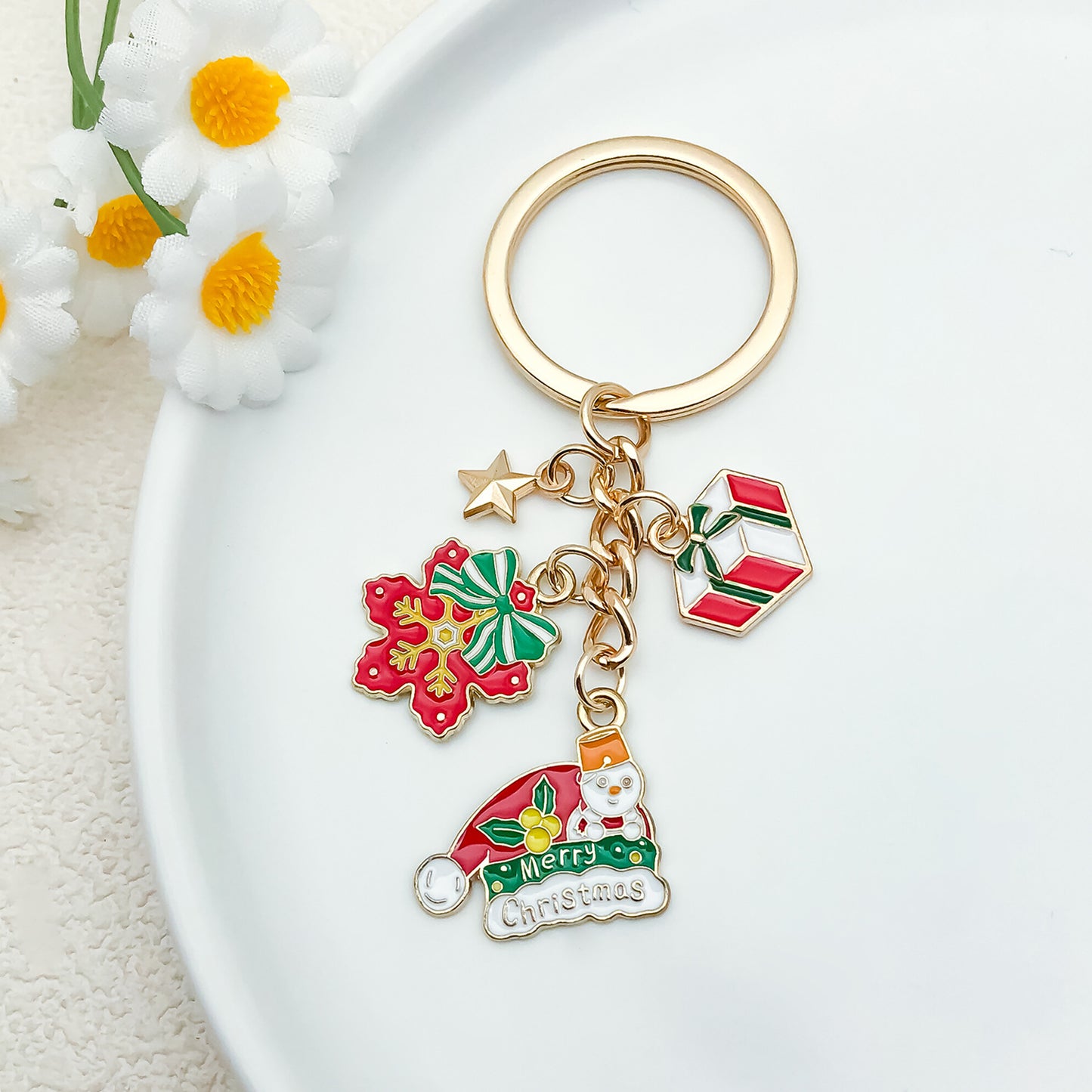 SISSLIA Cute Santa Claus Keychains Enamel Christmas Tree Wreath Keyrings Festival Gifts for Women Men Handbag Pendants Key Chains
