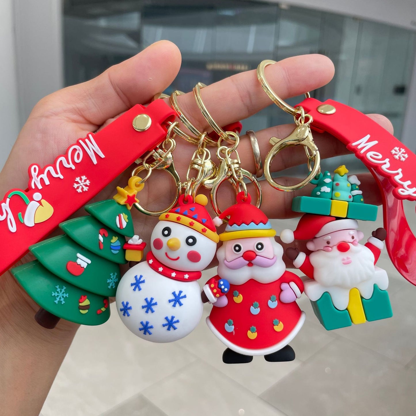 SISSLIA Creative 3D Christmas Doll Keychain Cartoon Santa Claus Snowman Elk Tree Pendant With Key Rings Kids Backpack Accessory