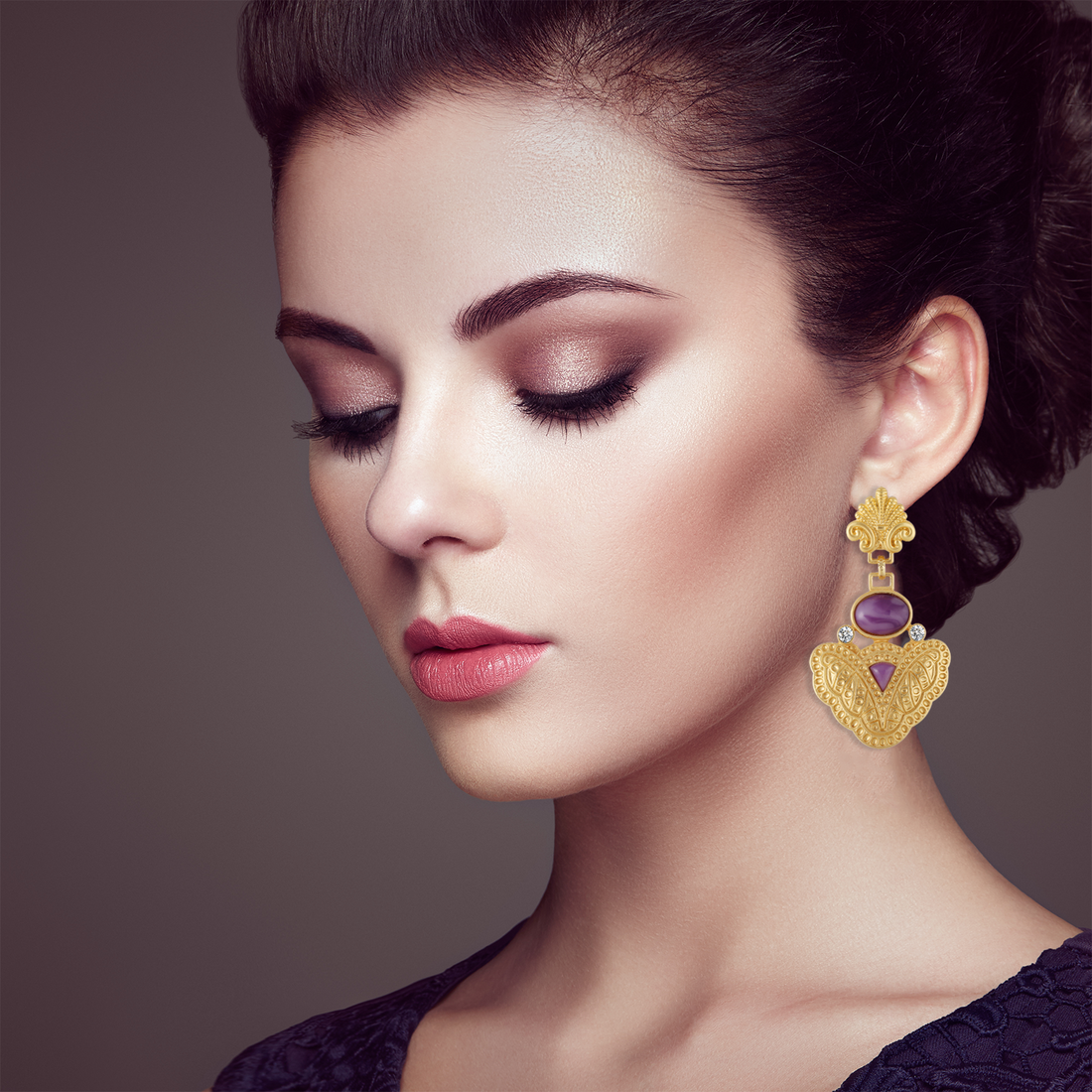 Jewelry, the Orator of Love