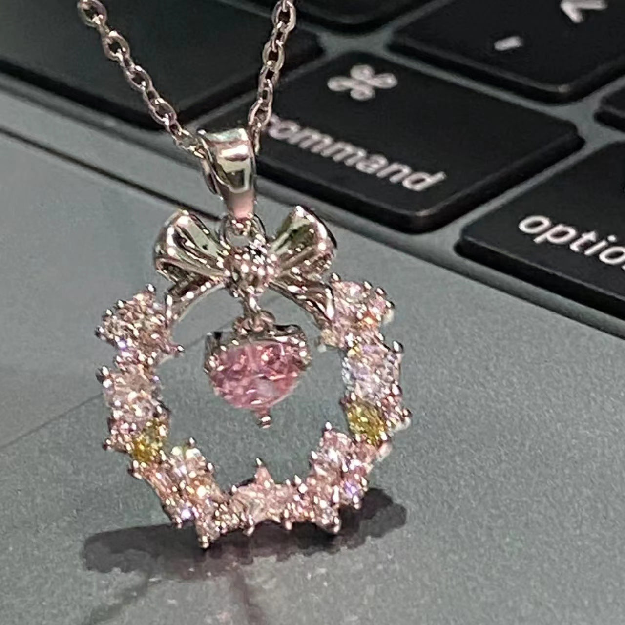 SISSLIA 2024 High Quality New Love Wreath Bow Love Cute Sweet Cool Clavicle Chain Necklace for Women