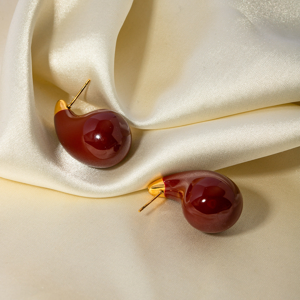 SISSLIA Premium Design Red Dripping Stainless Steel Drop-Shaped Exaggerated Fashion Earrings for Women