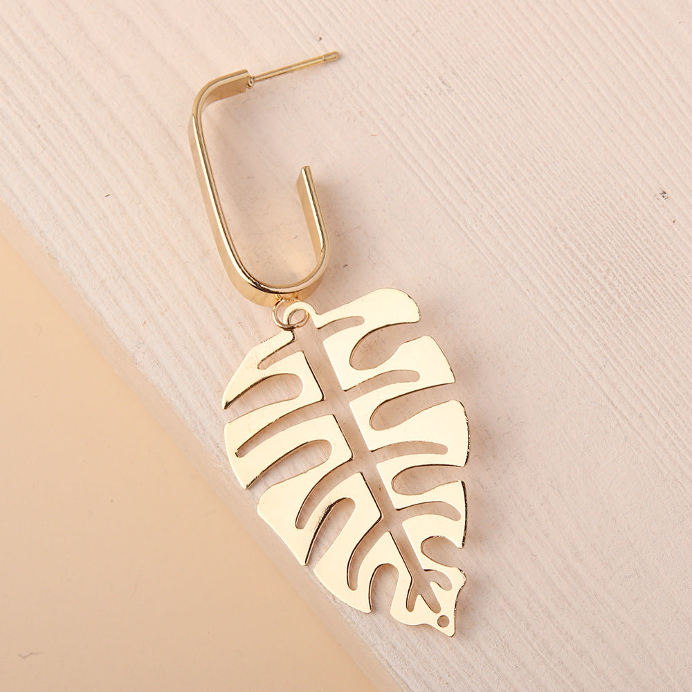 Retro Leaves Pendant Earrings