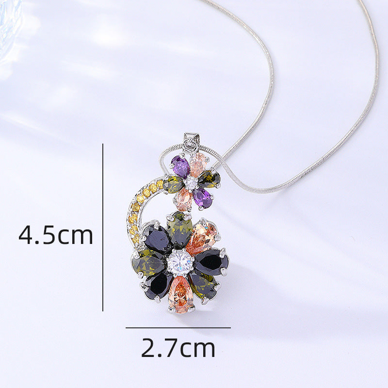 Flower Pendant Necklaces For Women