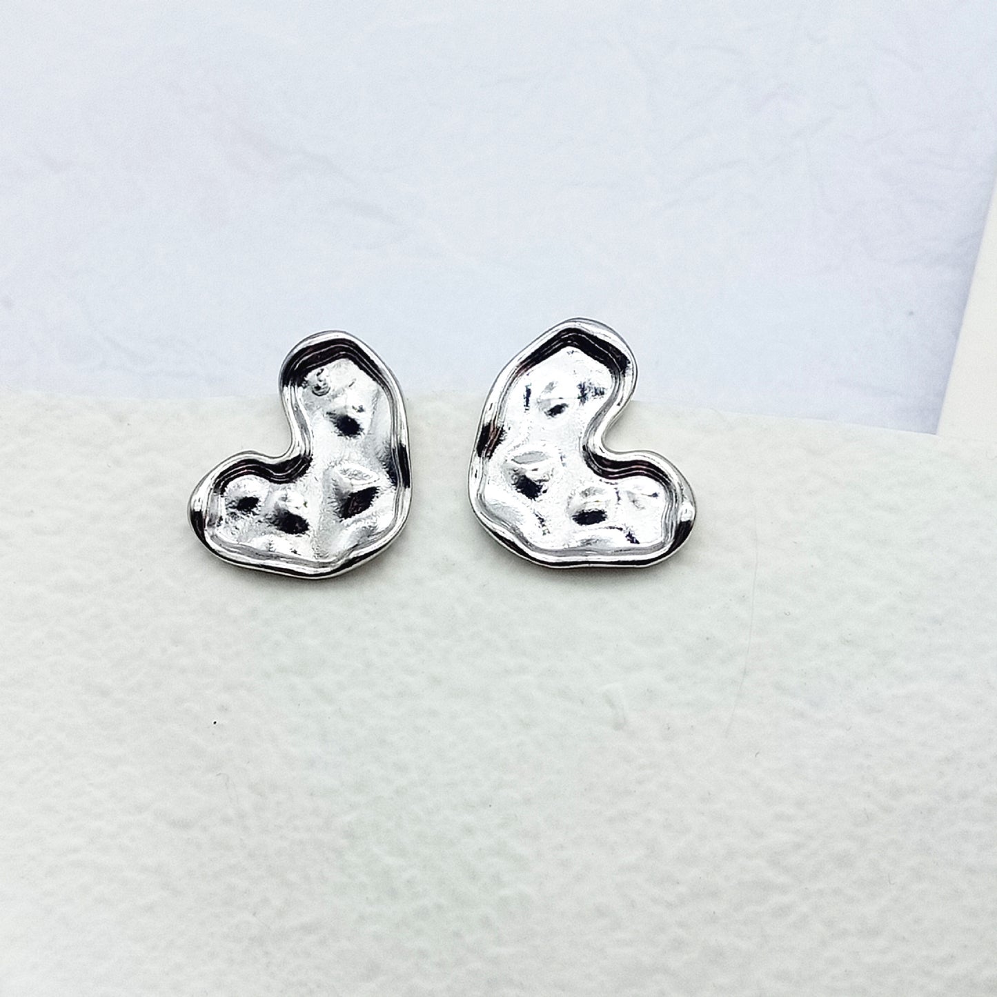Sisslia Silver Needle Heart Cute Stud Earrings 2024 New Earrings Feminine Ear Clip for Women