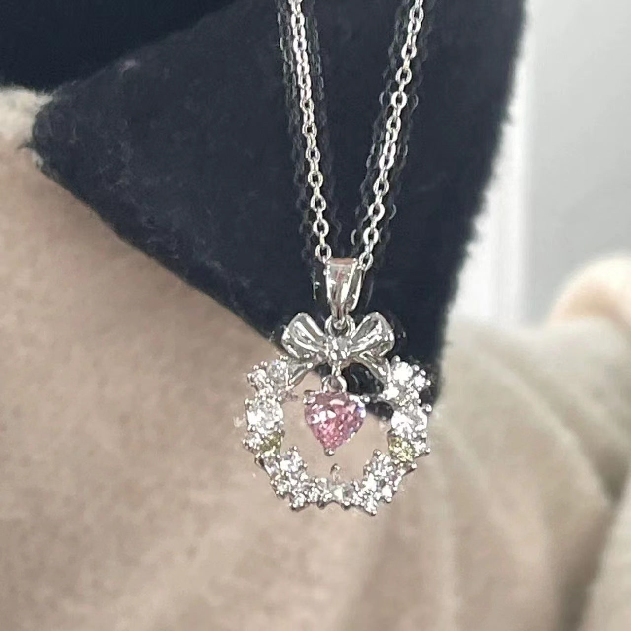 SISSLIA 2024 High Quality New Love Wreath Bow Love Cute Sweet Cool Clavicle Chain Necklace for Women