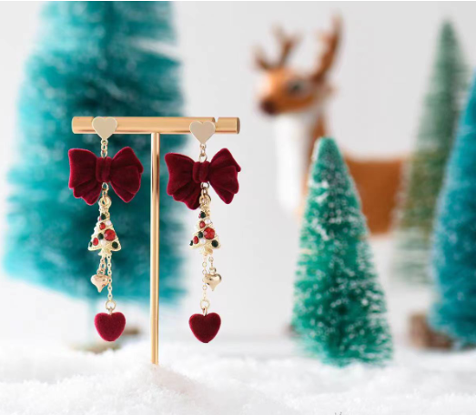 SIsslia Diamond-Encrusted Christmas Tree Red Flocking Sweet Long with Christmas Earrings