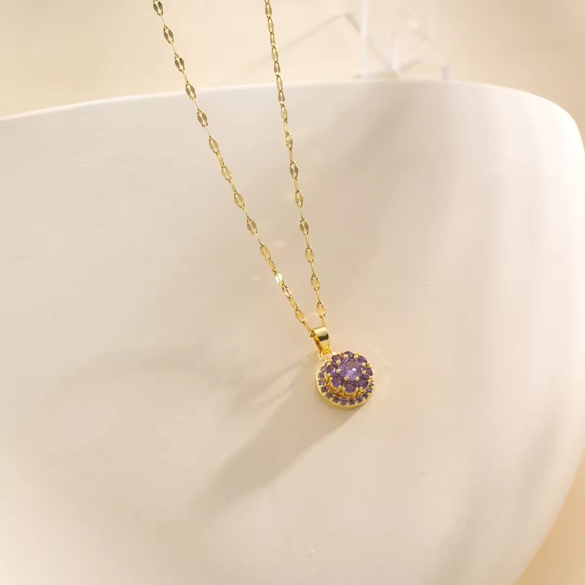 SISSLIA Fashion Trend Titanium Steel Zircon Hot Fashion Gold Chain Diamond Pendant Necklace for Women