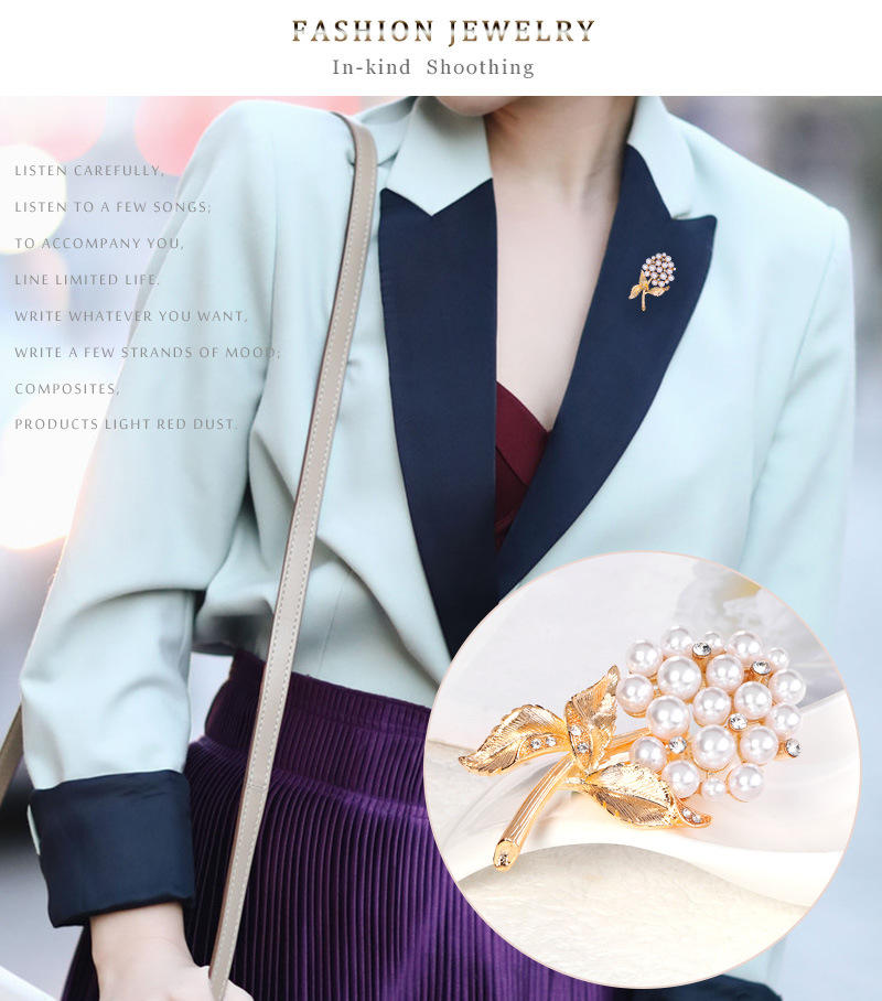 Popular Latest Fashion Lapel Flower Pin Rhinestone Pearl Brooch Crystal Custom Brooches Women Girl