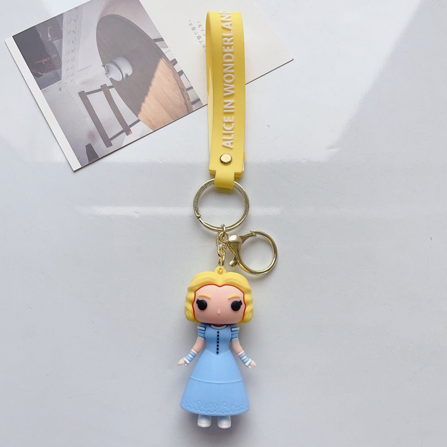 SISSLIA Cartoon Alice in Wonderland Cute Alice Mad Hatter Red Queen Action Model Key Chain Male And Female Bag Accessories