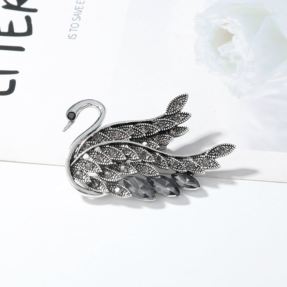 New Swan Brooches Luxury